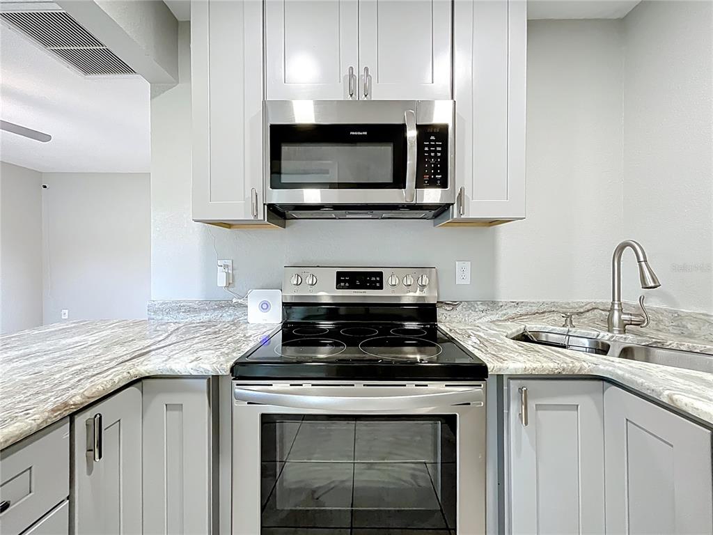 9506 Number 2 Road Howey-in-the-Hills, FL 34737 - Photo 22 of 59