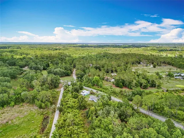 $250,000 | 9506 Number 2 Road, Howey-in-the-Hills, FL 34737