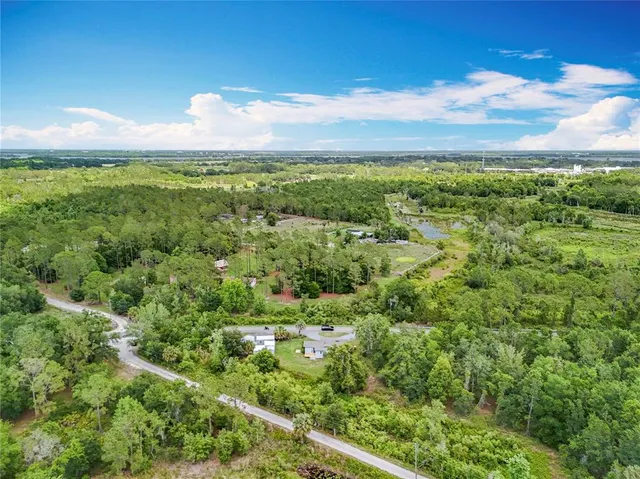 $250,000 | 9506 Number 2 Road, Howey-in-the-Hills, FL 34737