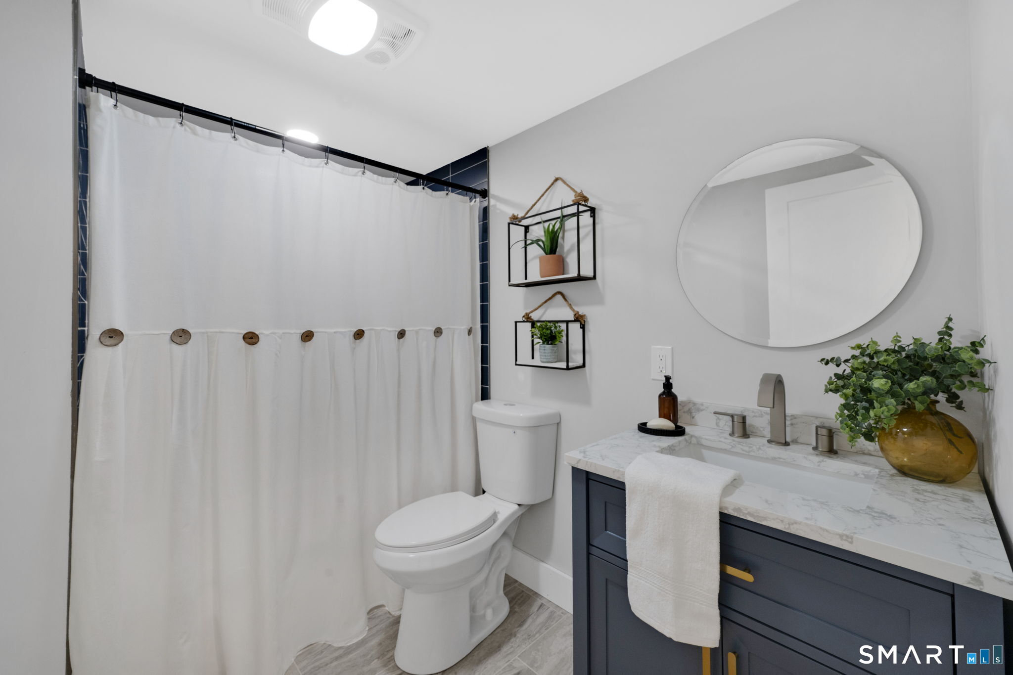 30 Avondale Road West Hartford, CT 06117 - Photo 28 of 40 Full bathroom in garage