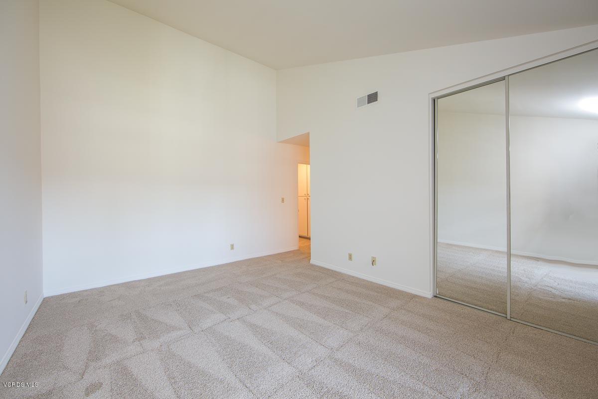1854 Rory Lane, Unit 3 Simi Valley, CA 93063 - Photo 20 of 29 a view of an empty room