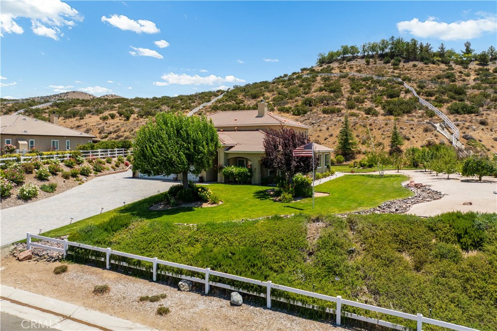 34016 Desert Road Acton, CA 93510 - Photo 2 of 52