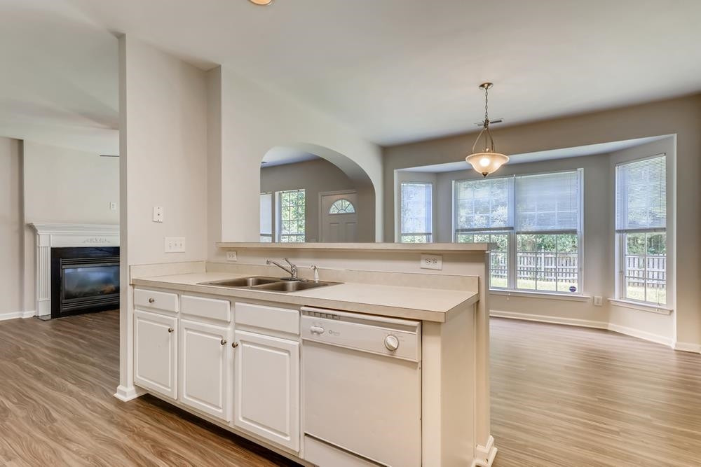 305 Burrell Road Durham, NC 27703 - Photo 12 of 30 Photo 12