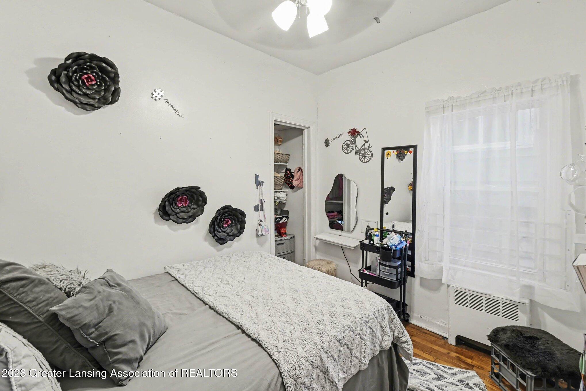 514 North Walnut Street Lansing, MI 48933 - Photo 11 of 30 014_file_4901