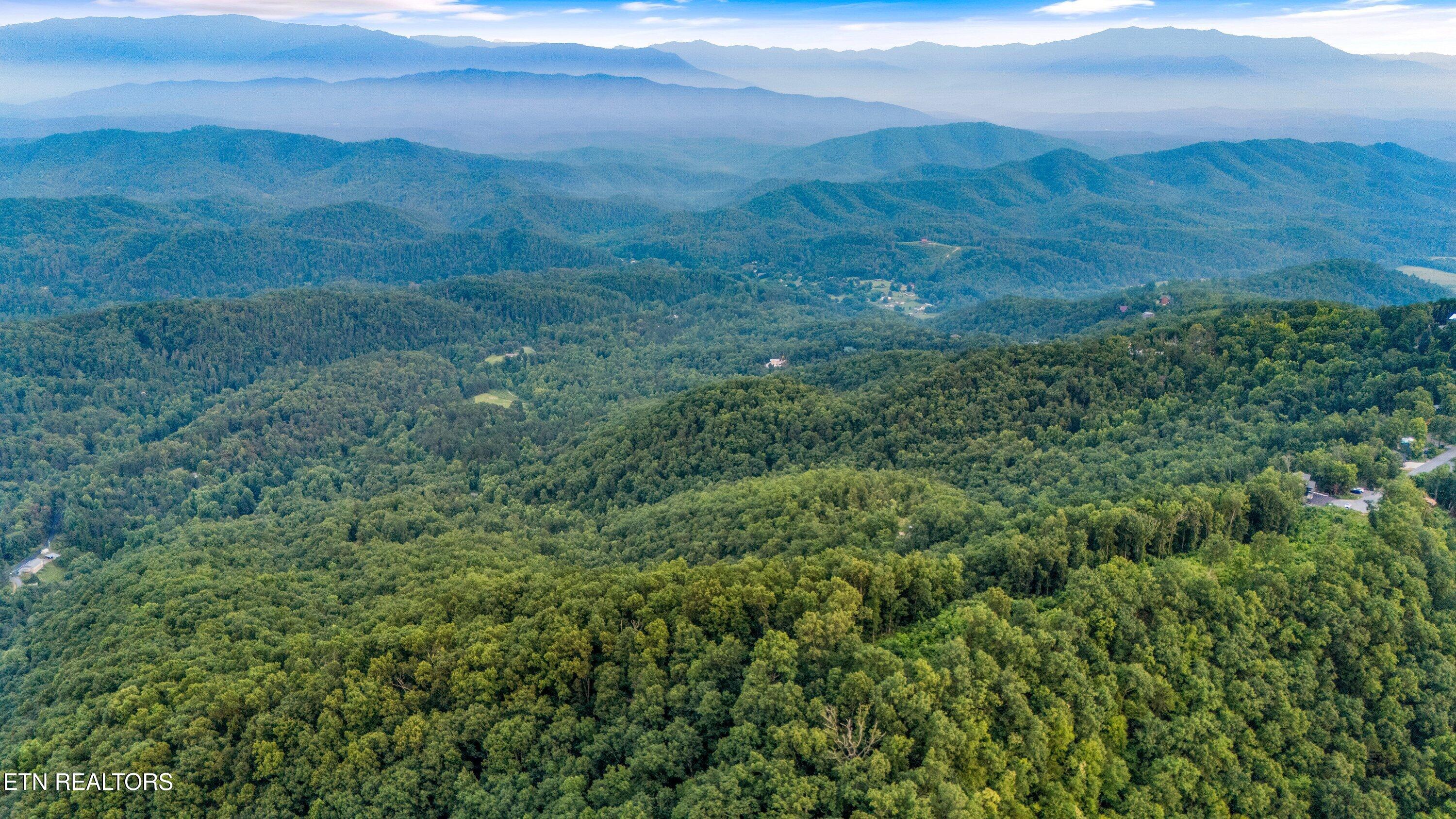 5 Shell Mountain Road Sevierville, TN 37876 - Photo 16 of 28 Shell Mountain Road