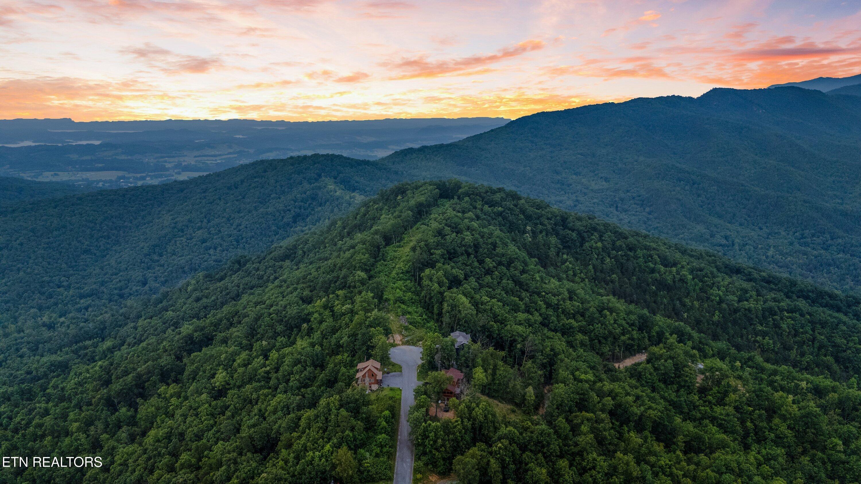 5 Shell Mountain Road Sevierville, TN 37876 - Photo 3 of 28 Shell Mountain Road