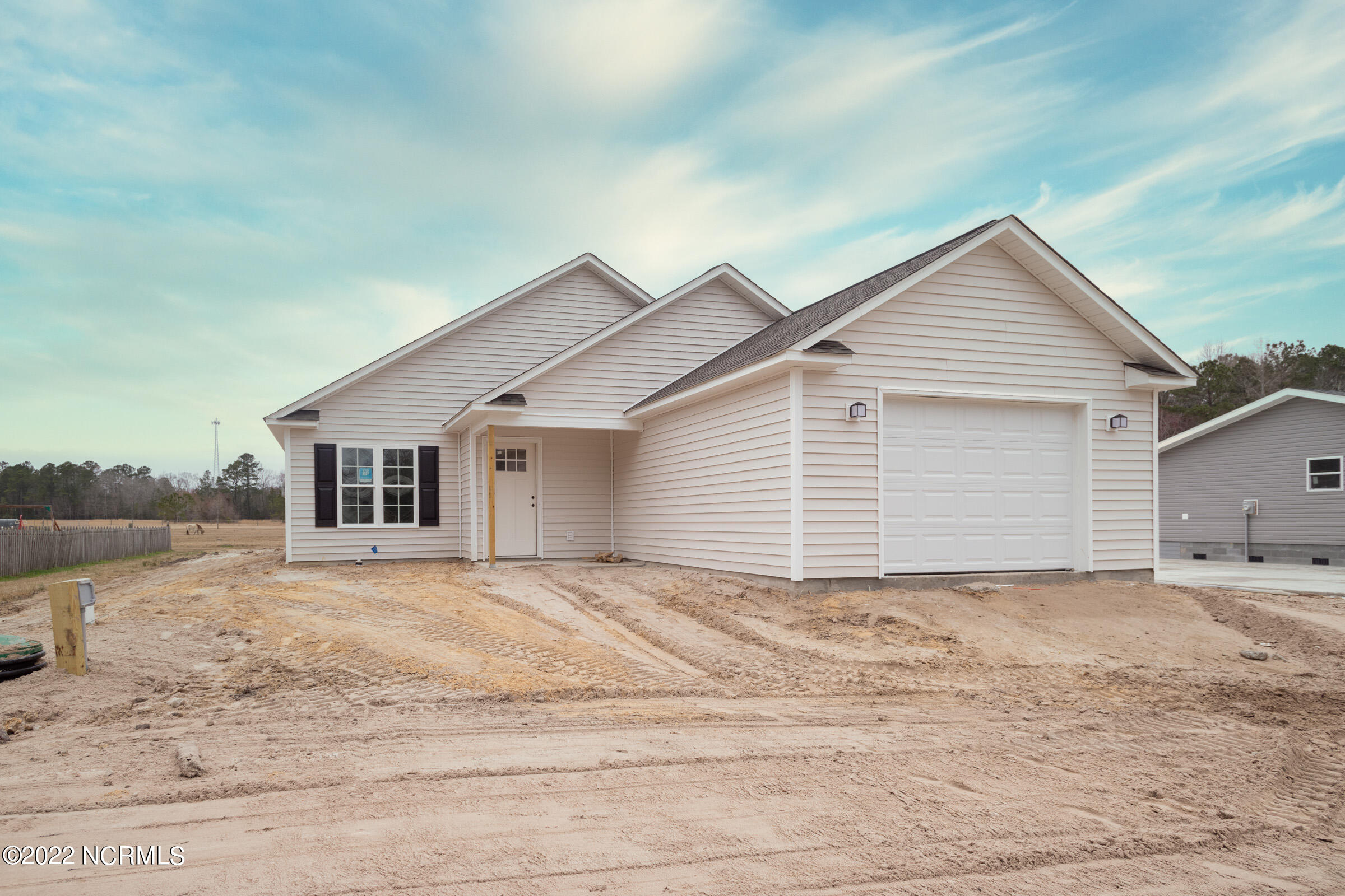 1024 Lee Landing Road New Bern, NC 28560 - Photo 5 of 25 Front