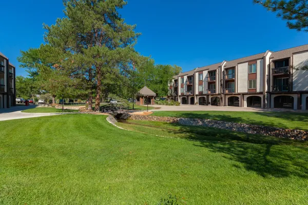 $228,500 | 3150 Lakeside Drive, Unit 208, Grand Junction, CO 81506