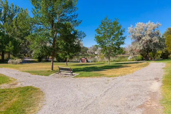 $228,500 | 3150 Lakeside Drive, Unit 208, Grand Junction, CO 81506