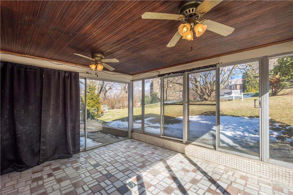 140 Cochran Road Pittsburgh, PA 15228 - Photo 15 of 25 Gallery Image 15