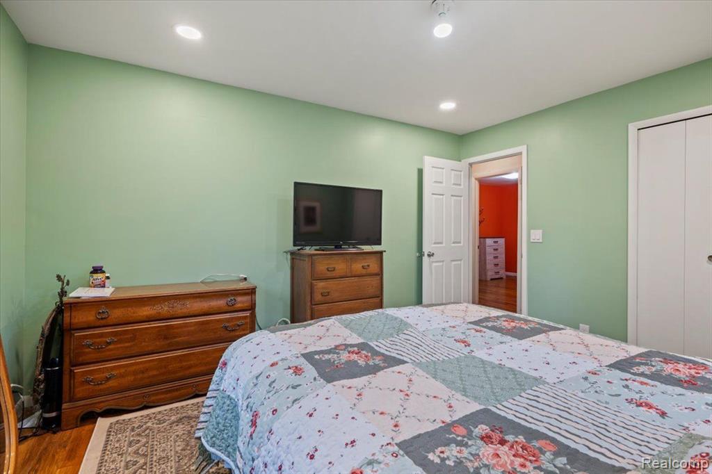 3556 West Drahner Road Oxford, MI 48371 - Photo 21 of 47
