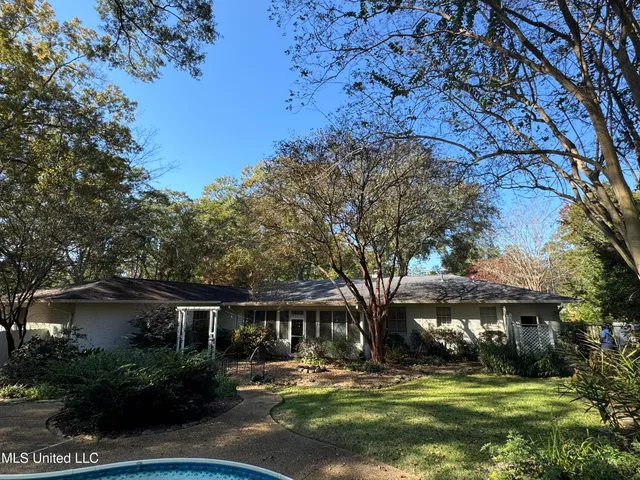 $350,000 | 951 South Church Street, Brookhaven, MS 39601