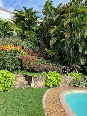 $339,000 | 10 B Oeste 28-154a, Unit 201, Arlington, FL 76004