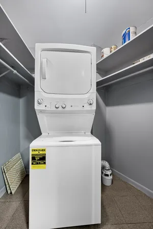 $339,000 | 155 North Harbor Drive, Unit 2605, Chicago, IL 60601