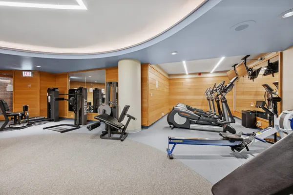 $339,000 | 155 North Harbor Drive, Unit 2605, Chicago, IL 60601