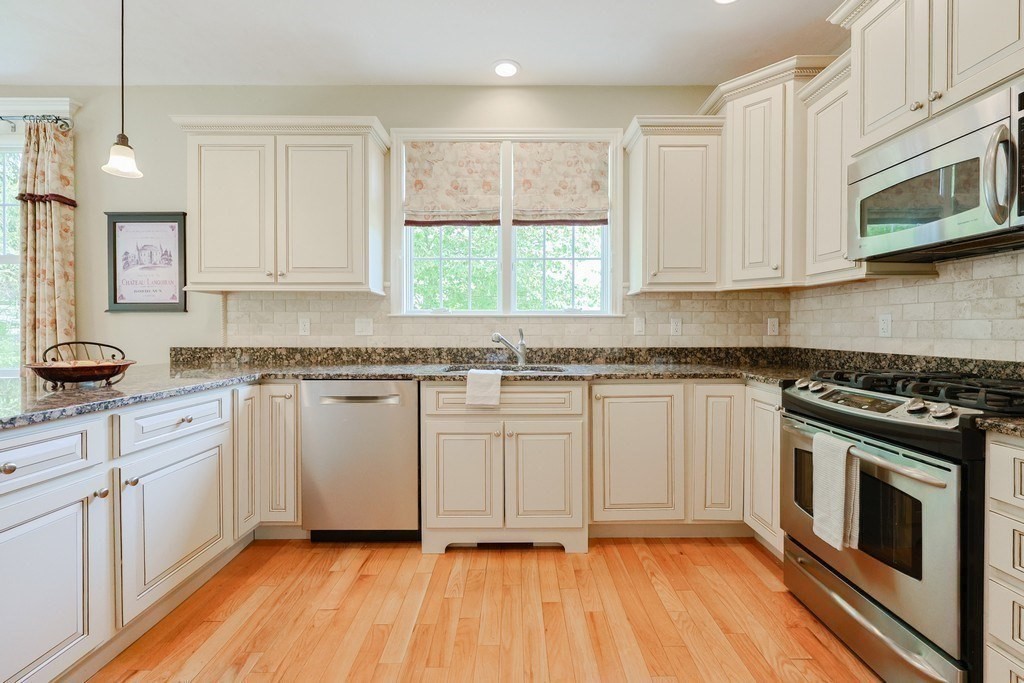 40 Adams Farm Road, Unit 40 Shrewsbury, MA 01545 - Photo 13 of 40 Gallery Image 13