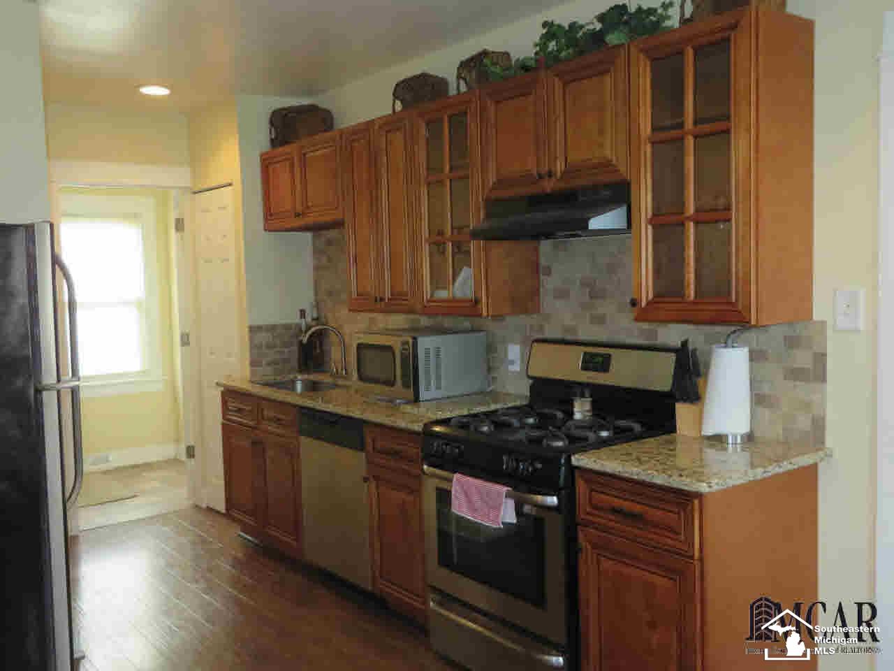 2360 Stewart Road Monroe, MI 48162 - Photo 2 of 28
