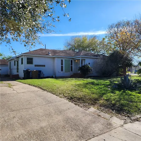 $1,700 | 1446 Annapolis Drive, Corpus Christi, TX 78415