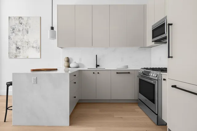 $545,000 | 696 Chauncey Street, Unit 2B | Bushwick