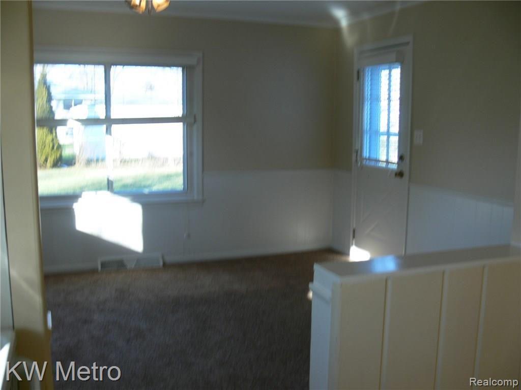 259 Roth Boulevard Clawson, MI 48017 - Photo 15 of 35