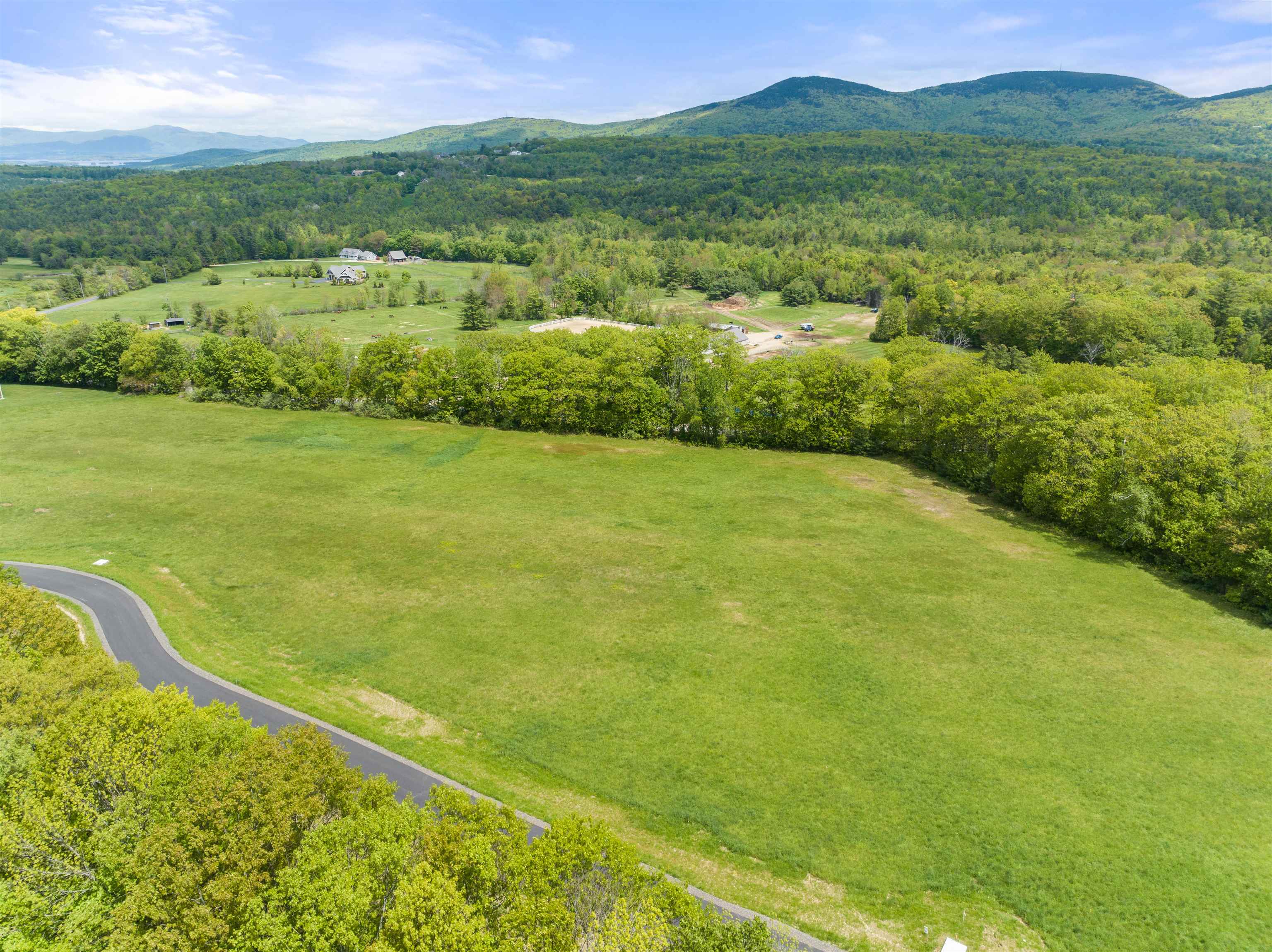 29 Young Road Gilford, NH 03249 - Photo 2 of 16