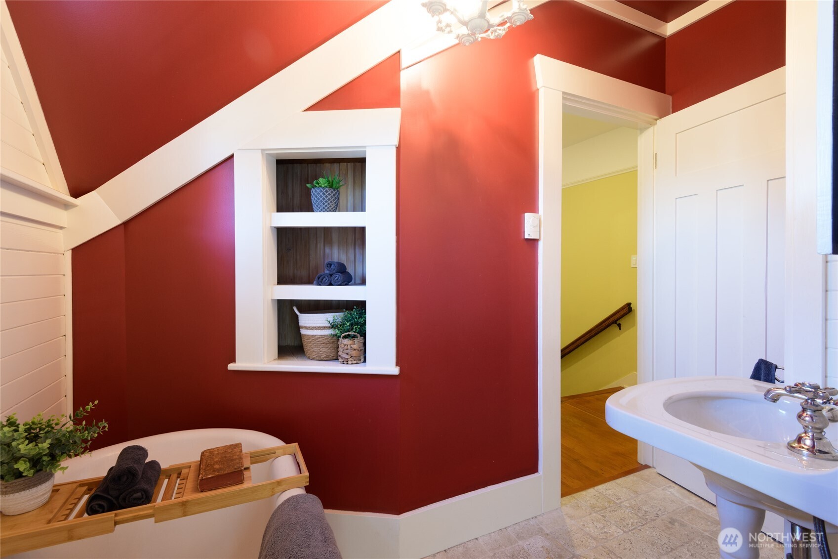 333 North 75th Street Seattle, WA 98103 - Photo 16 of 40