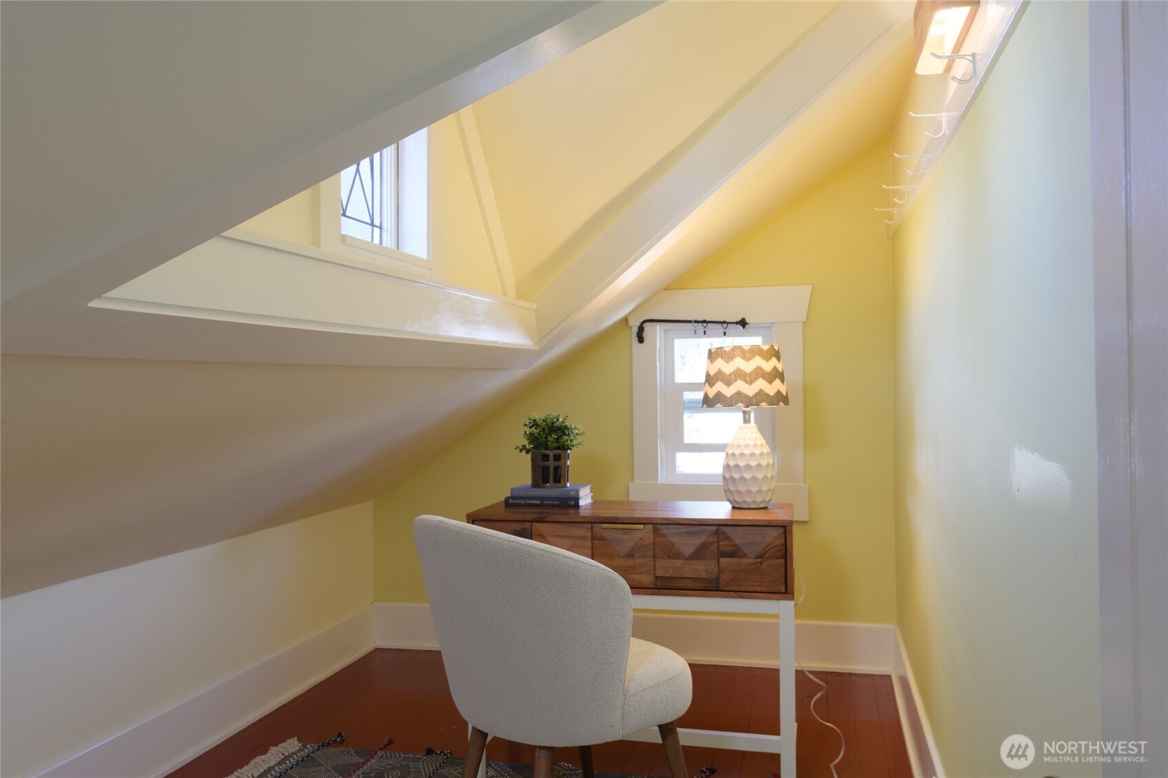 333 North 75th Street Seattle, WA 98103 - Photo 18 of 40