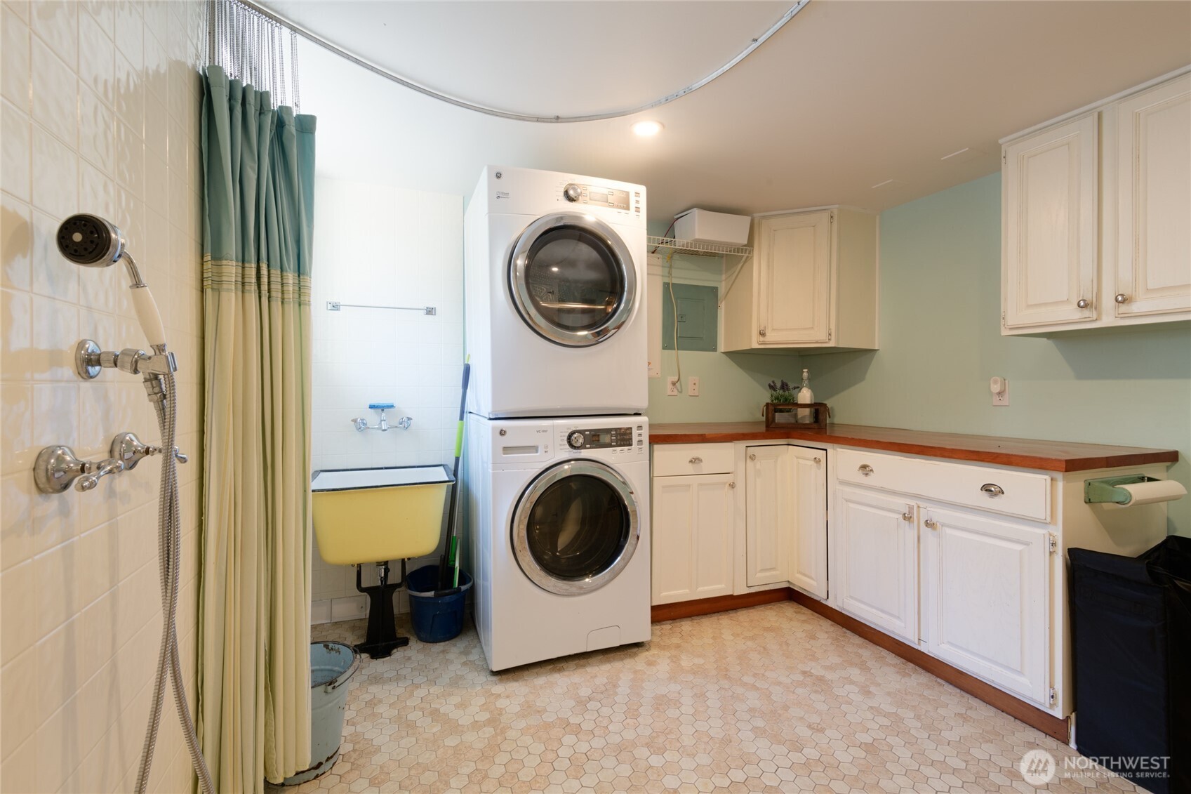 333 North 75th Street Seattle, WA 98103 - Photo 29 of 40