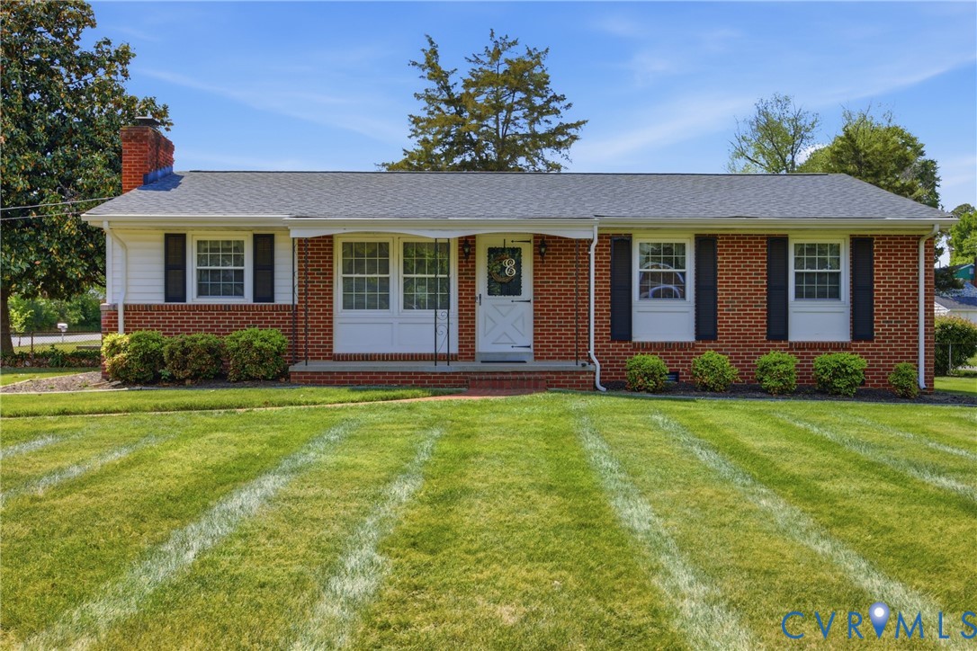 3200 Valleyfield Road Henrico, VA 23228 - Photo 1 of 32 Brick exterior with white siding accents and a con