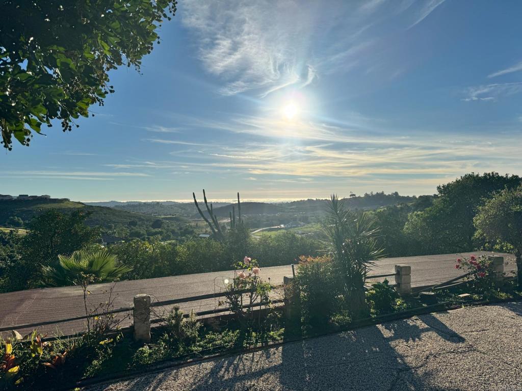1765 Robinhood Road Vista, CA 92084 - Photo 41 of 58