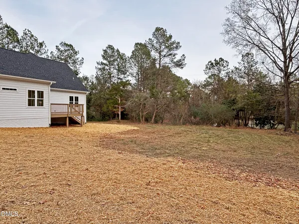 a house view with a outdoor space