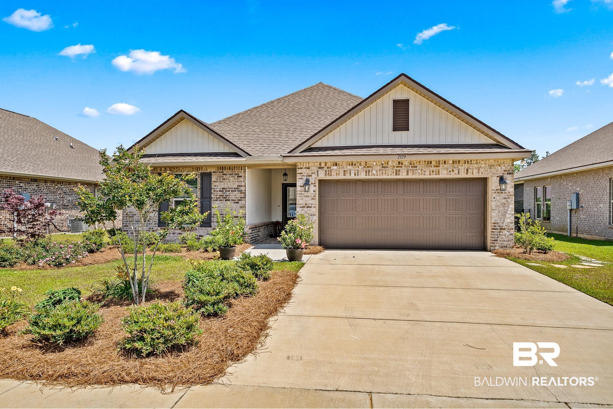 1379 Surrey Loop Foley, AL 36535 - Photo 36 of 36 Front of home