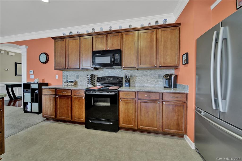 16127 Raptor Court Charlotte, NC 28278 - Photo 6 of 32