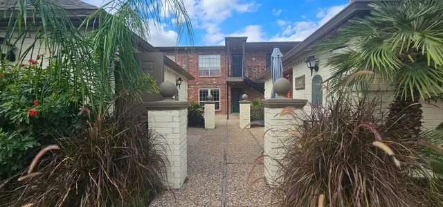 $995 | 11550 Chimney Rock Road, Unit 205, Houston, TX 77035