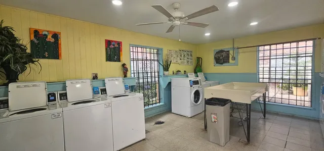 $995 | 11550 Chimney Rock Road, Unit 205, Houston, TX 77035