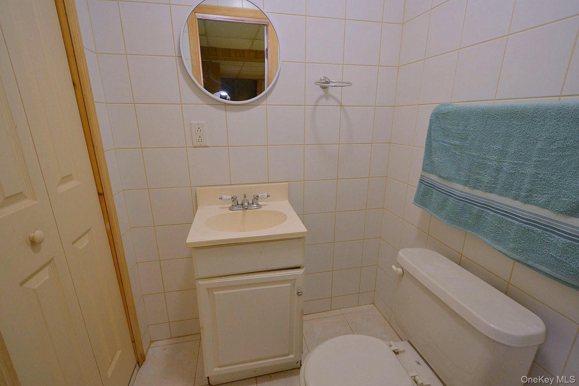 19 Fountain Road Rocky Point, NY 11778 - Photo 27 of 32
