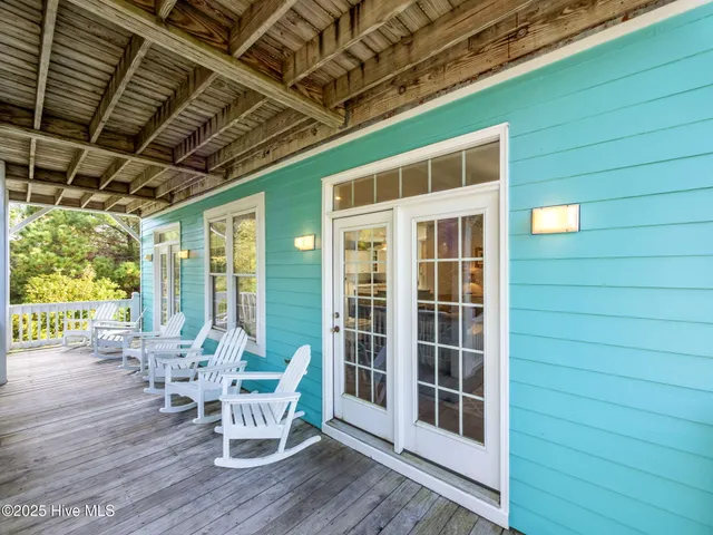 $1,400,000 | 9902 Colonel Hansen Court, Emerald Isle, NC 28594