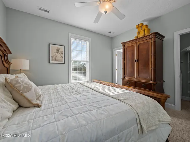 $1,400,000 | 9902 Colonel Hansen Court, Emerald Isle, NC 28594