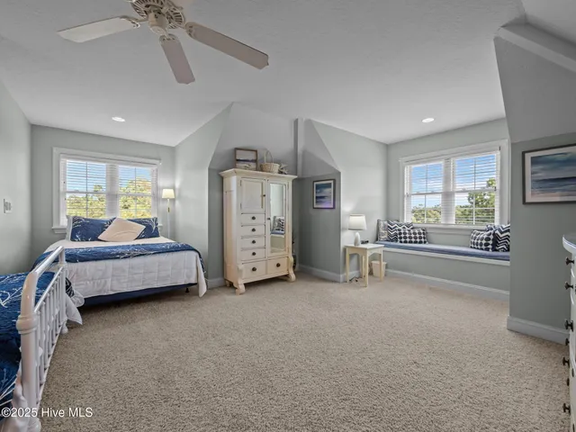 $1,400,000 | 9902 Colonel Hansen Court, Emerald Isle, NC 28594