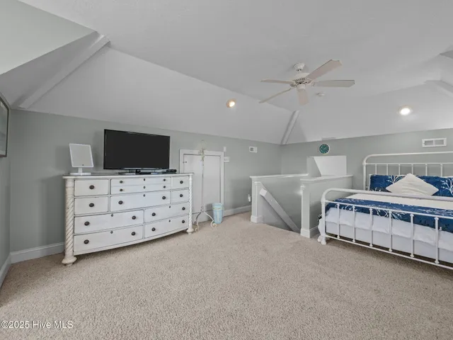 $1,400,000 | 9902 Colonel Hansen Court, Emerald Isle, NC 28594