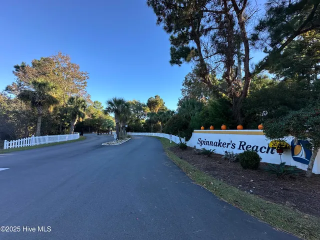 $1,400,000 | 9902 Colonel Hansen Court, Emerald Isle, NC 28594