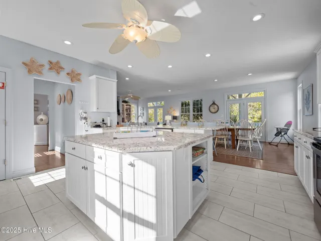 $1,400,000 | 9902 Colonel Hansen Court, Emerald Isle, NC 28594