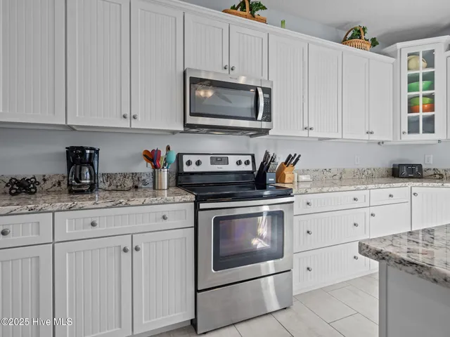 $1,400,000 | 9902 Colonel Hansen Court, Emerald Isle, NC 28594