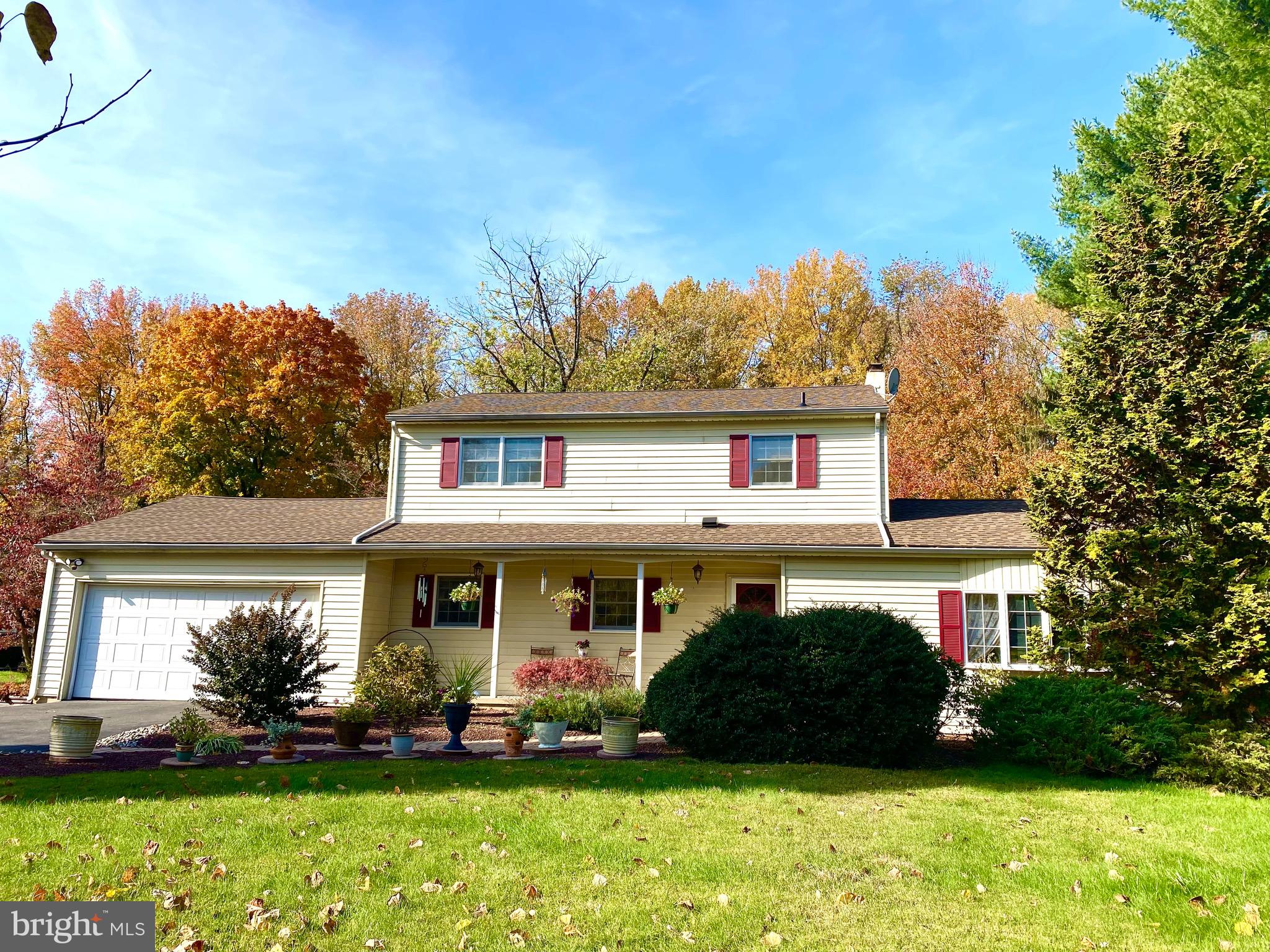 95 Richardson Road Robbinsville, NJ 08691 - Photo 2 of 30 Welcome to 95 Richardson Road!