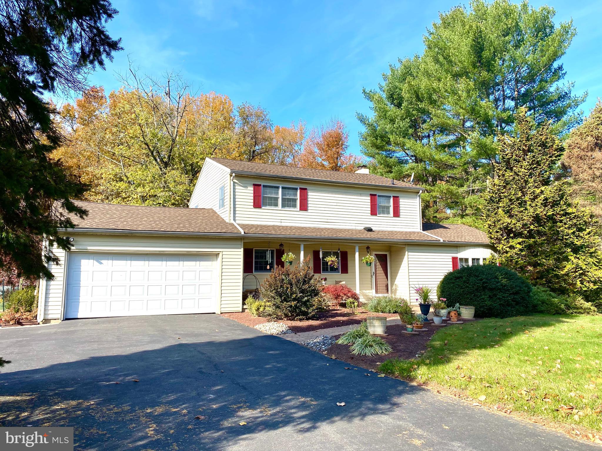 95 Richardson Road Robbinsville, NJ 08691 - Photo 25 of 30 Welcome to 95 Richardson Road!