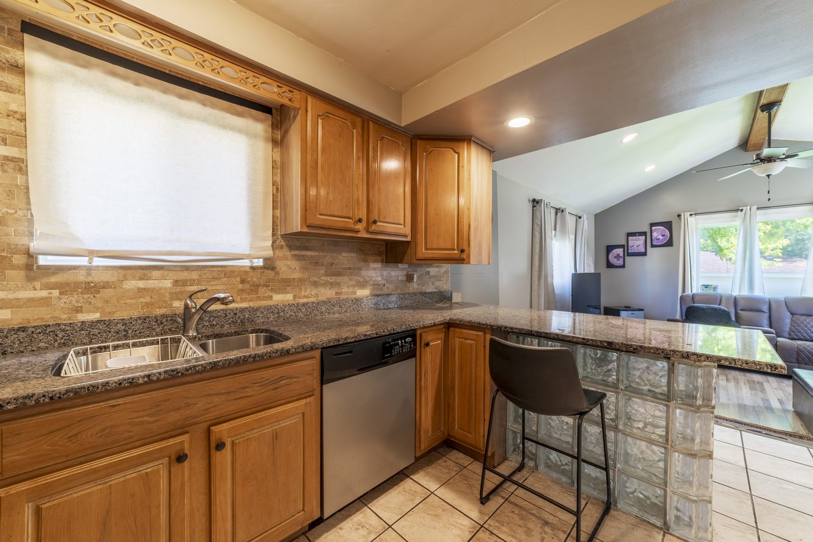 17519 Community Street Lansing, IL 60438 - Photo 13 of 39