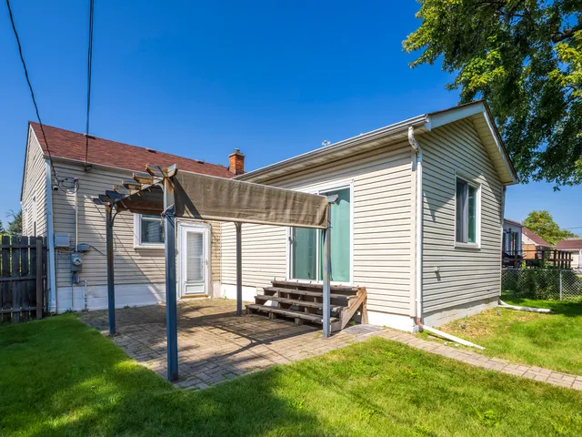 $205,000 | 17519 Community Street, Lansing, IL 60438