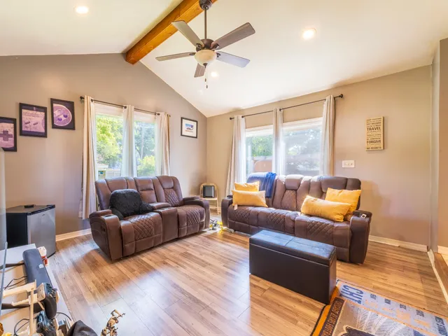 $205,000 | 17519 Community Street, Lansing, IL 60438