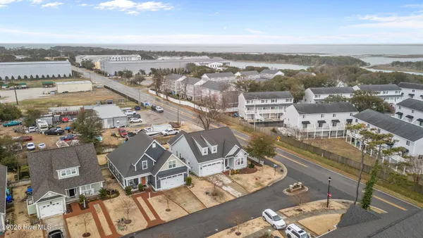 $609,500 | 100 Sea Grove Lane, Beaufort, NC 28516