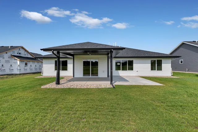 $494,900 | 76 Meadow Ln. Lane, Cold Spring, MN 56320